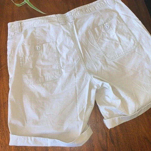 Columbia women’s size 10 shorts - Picture 4 of 4